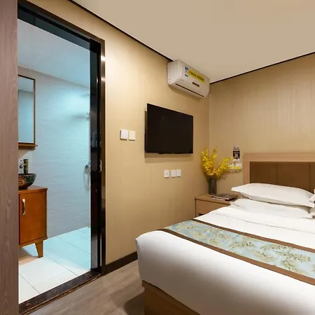 East Sacred Hotel ᴸᴱo---Foreign Accept---Tourism Service English-Speaking 丨 Near Tiananmen Forbidden City丨very Close To Metro Zhangzizhong And Beixinqiao 丨european Foot Ball English丨free Advance Tickets And Laundry Drying Service Coffee Snacks Beijing Luaran gambar