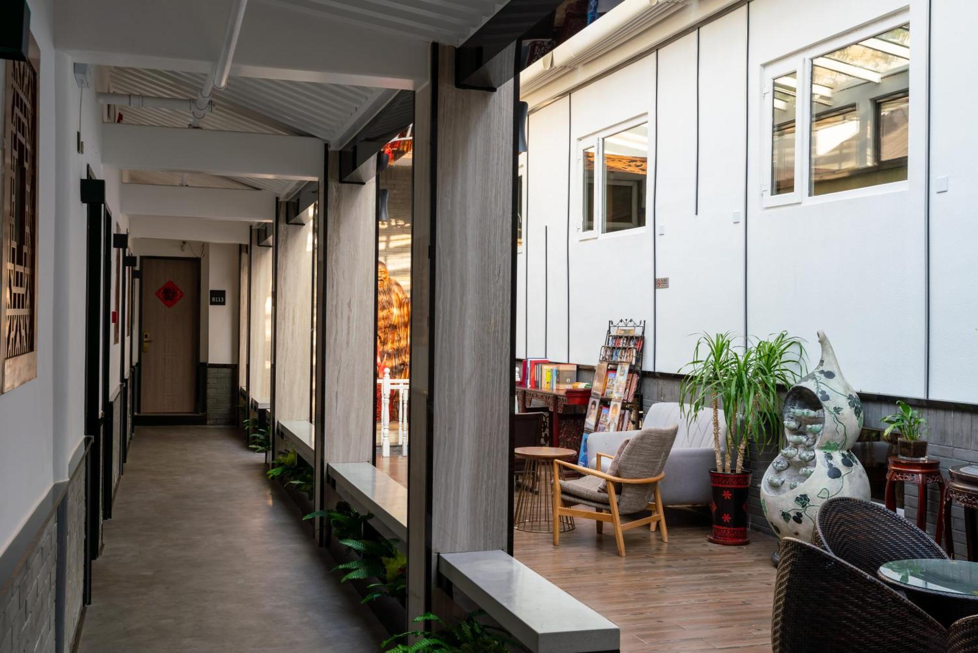 East Sacred Hotel: Near Tiananmen & Metro, Free Amenities 4* 北京
